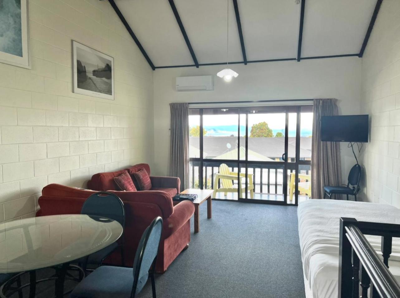 Mountain View Motel Taupo Zewnętrze zdjęcie