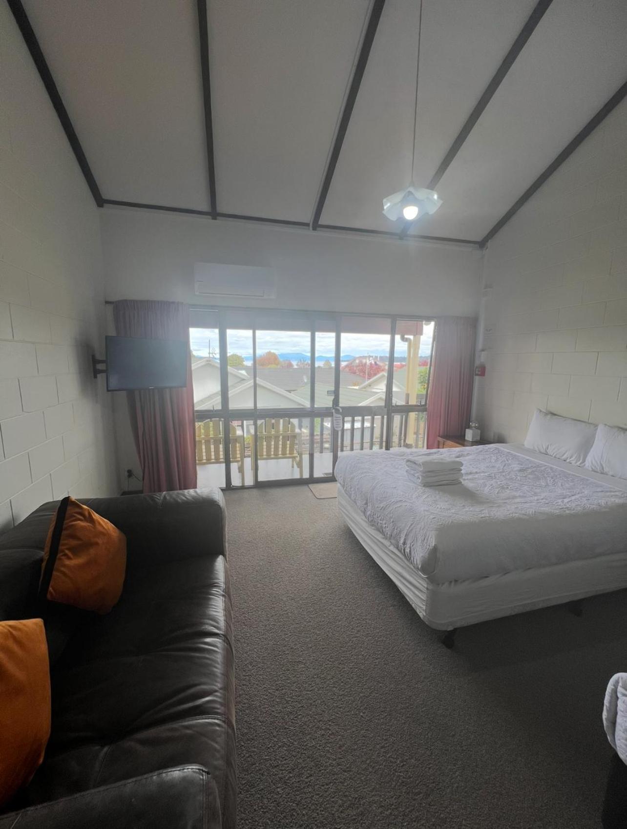 Mountain View Motel Taupo Zewnętrze zdjęcie
